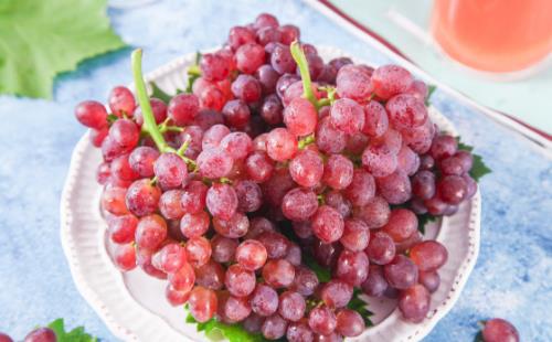 皮膚補水有妙方 給肌膚喝水的三個關鍵時刻