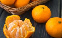 別急著把水果皮丟進垃圾桶 妙用水果皮省錢又環保