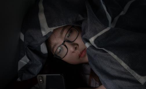 常常熬夜變亞健康 周末補覺能讓人滿血復活嗎