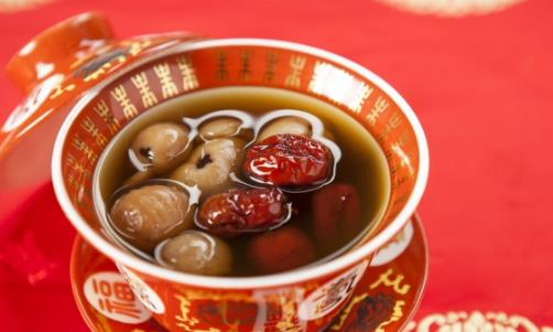 老人出虛汗是身體機能下降 幾款食療湯幫助治療虛汗