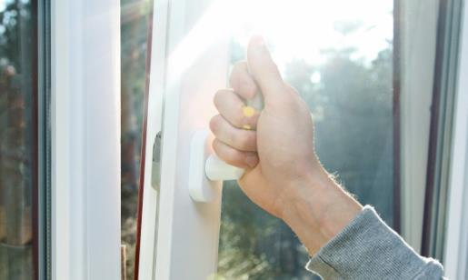 每天開窗通風對人體的好處 要記得開窗通風5個時間點