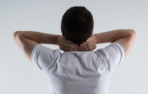 腰肌勞損常見的癥狀 腰肌勞損患者自我保健法