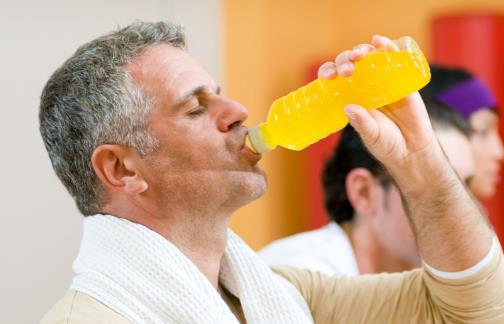 盤(pán)點(diǎn)中國(guó)人常喝的不健康飲料 DIY日常健康飲料