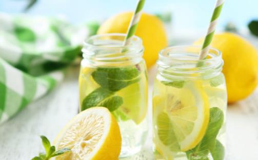 檸檬水減肥原理 注意喝檸檬水有8個誤區(qū)