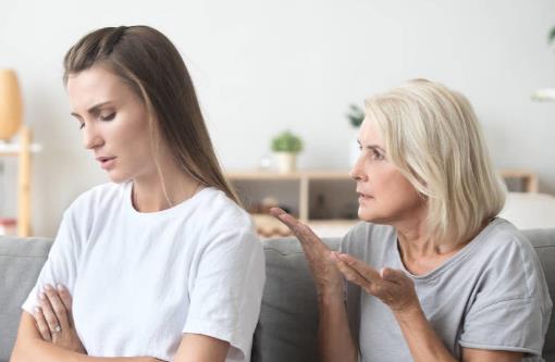 婆婆or月嫂 新手媽媽如何抉擇?