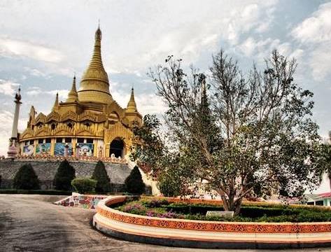 旅游出國去哪里?小眾獨特神圣小勐拉 讓你感受異域情