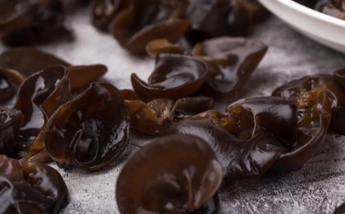 黑木耳的功效與作用 常吃增強免疫力防心血管疾病