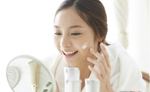 冬季護(hù)膚 注意避開4個(gè)誤區(qū)