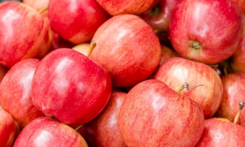 這樣吃蘋果，營養(yǎng)增加三成！但100%的人都吃錯了