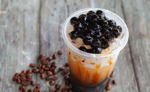 毀掉中國年輕人的飲品 還在喝這種飲品當心出現冠心病