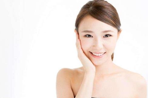 北京彤美整形醫(yī)院桂行軍科普:哪個(gè)季節(jié)適合做手術(shù)?