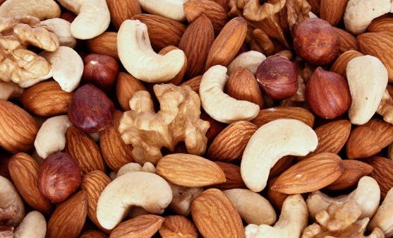 為健康 常吃堅(jiān)果