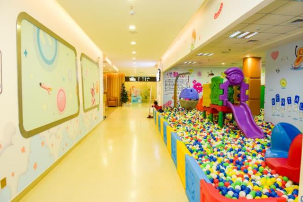 武漢北斗星兒童醫(yī)院如何 游樂園式就醫(yī)體驗，輕松愉快服務(wù)貼心