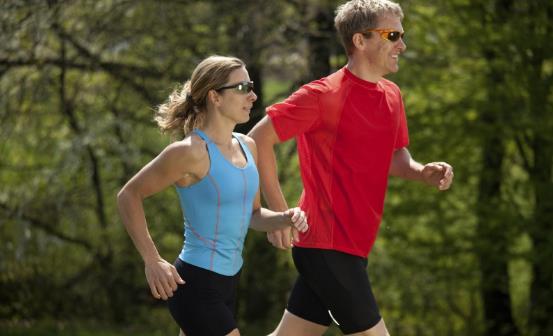 堅(jiān)持跑步卻沒(méi)有瘦的原因 正確解鎖跑步減肥的技巧