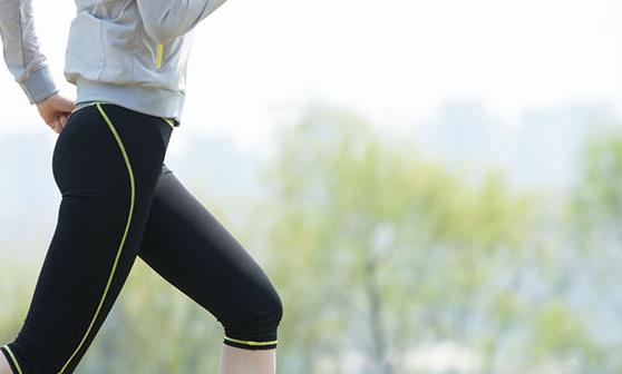在跑步時(shí)要注意五個小細(xì)節(jié) 錯誤跑姿讓你小腿變粗
