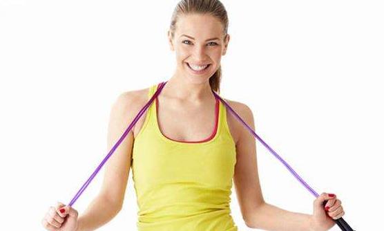 跳繩減肥應(yīng)該注意的事項(xiàng) 讓跳繩減肥事半功倍