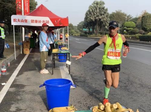 萬人跑過的42公里萬科“莞馬”，環衛工清潔只花了10分鐘？