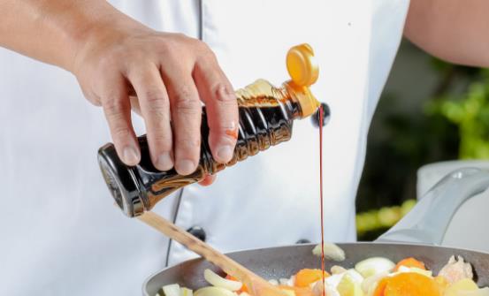 孩子吃的醬油應遵循的原則 走出兒童醬油的多個誤區