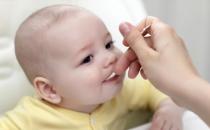 ?素食飲食會給嬰兒帶來健康風險 寶貝飲食三餐三點有講究