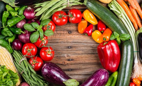 蔬果不應只是餐桌上的配角 每天吃足量蔬果有助防慢病