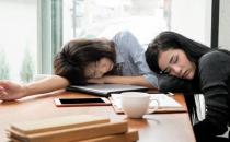 ?中午不睡下午崩潰 科學午睡有技巧