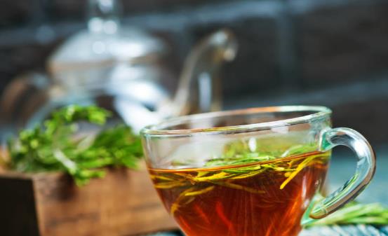 長(zhǎng)期喝茶身體會(huì)更健康嗎 喝茶能促進(jìn)新陳代謝改善健康狀況