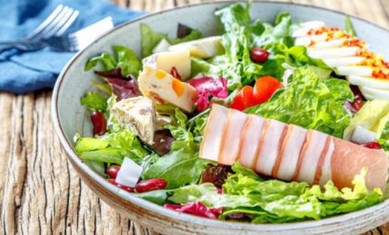 掌握6個(gè)減油烹調(diào)小技巧 遠(yuǎn)離暗藏脂肪的食物