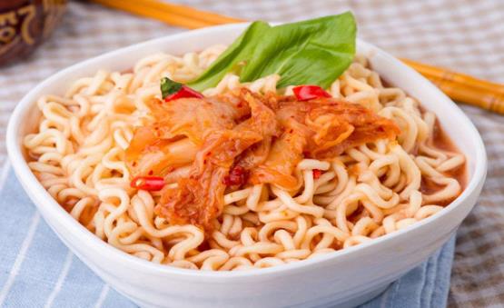 學會這三招健康吃方便面 能配合方便面一起吃的蔬菜