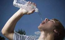 更加安全健康喝水妙招 走出飲水四個誤區