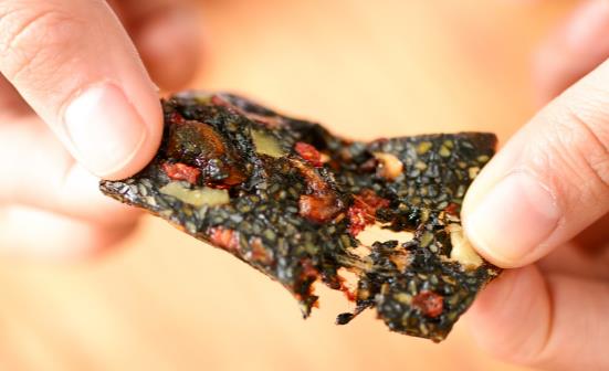 常食阿膠滋陰潤肺強(qiáng)健筋骨 阿膠適合男性朋友食用嗎