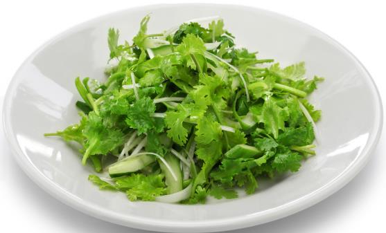 香菜適合秋冬感冒多發(fā)季食用 但這幾種人吃卻是沒病找病