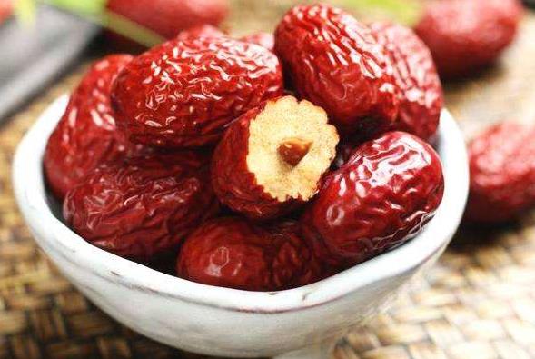 冬天要多吃哪些蔬菜?適宜冬季吃的蔬菜及補血食物推薦