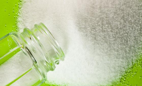 鹽攝入過剩出現(xiàn)很多慢性疾病 在低鹽和口味間找好平衡點