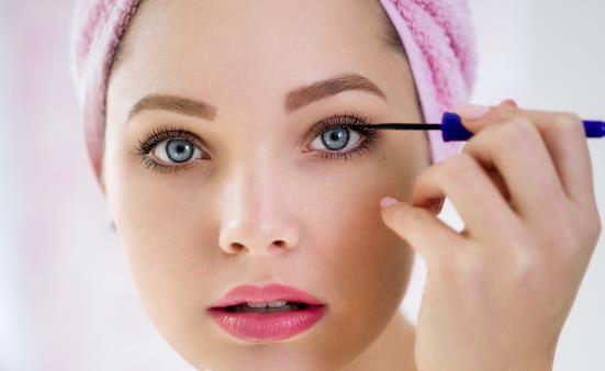 睫毛膏的使用技巧 預防脫落的睫毛膏涂抹法