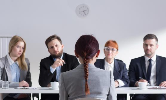 如何抓住面試官心理 能夠幫助面試者消除緊張情緒的方法