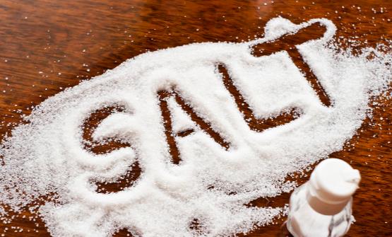 寶寶什么時候開始需要吃鹽 寶寶吃鹽的危害大寶媽要避免