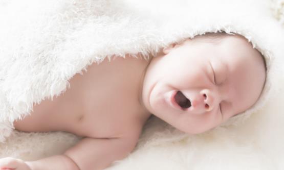 嬰兒奶胖到底好不好 寶寶奶胖與肥胖的區別