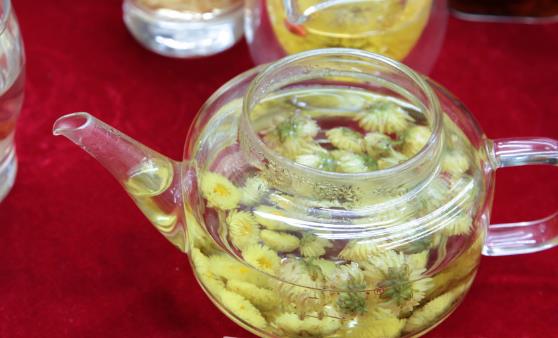 導(dǎo)致便秘的日常習(xí)慣 飲食預(yù)防痔瘡形成的禁忌