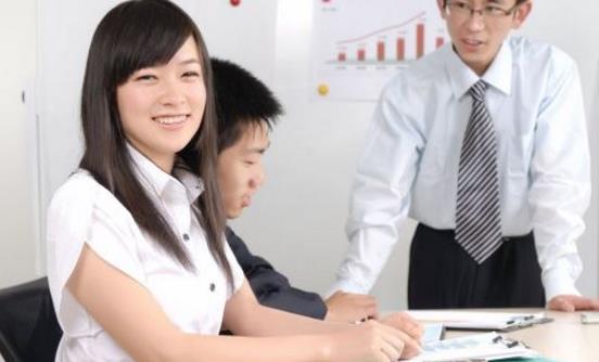 職場中這五類人不宜深交 找到值得深交的同事不再孤軍奮戰