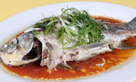 孕媽愛吃魚預防早產減少抑郁 這5種魚類可多吃