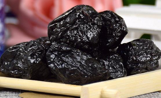 小黑棗的功效及作用 黑棗的食用方法