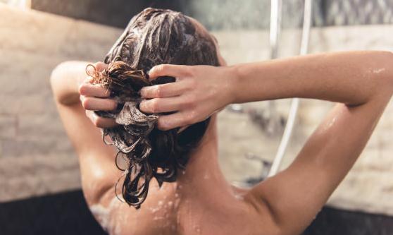 皮膚瘙癢乃是干燥惹的禍 皮膚瘙癢這五個(gè)驗(yàn)方請(qǐng)收好