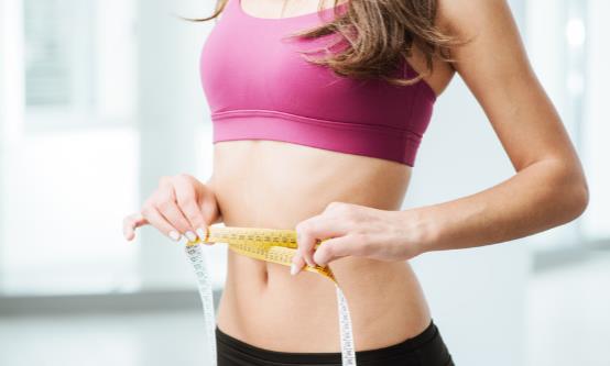 最佳的腰臀比例是多少 四個瘦腰動作讓你恢復(fù)火辣身材