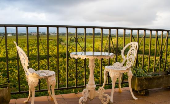 鐵藝家具該如何保養 選購鐵藝家具時要注意的事項