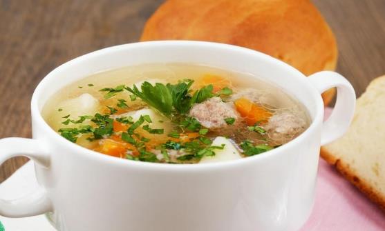 關于喝湯的講究 這6類人群不能隨意喝湯