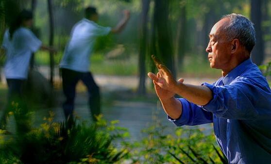 老人晨練方法 老年人晨練謹(jǐn)記6個注意事項(xiàng)