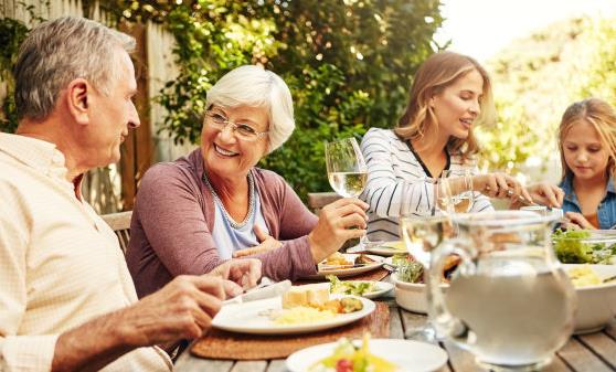 老年人飲食講究十個宜 飲食有節五要點