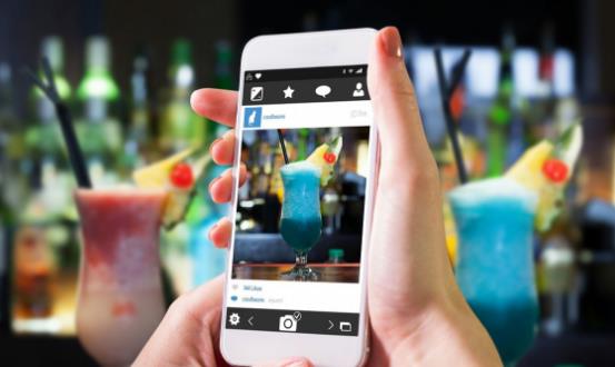 手機屏幕清潔去劃痕有妙招 日常怎么保護手機不易臟