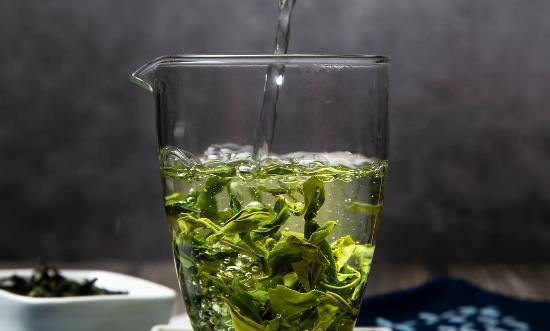 生活中絕對不能空腹吃的食物清單 空腹吃會危害身體健康