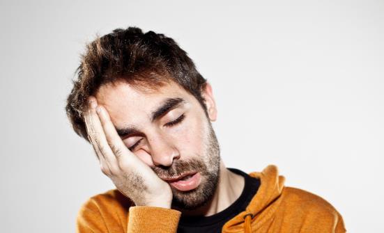 春困來(lái)襲睡不醒可咋整 做好這幾件事讓你精神百倍